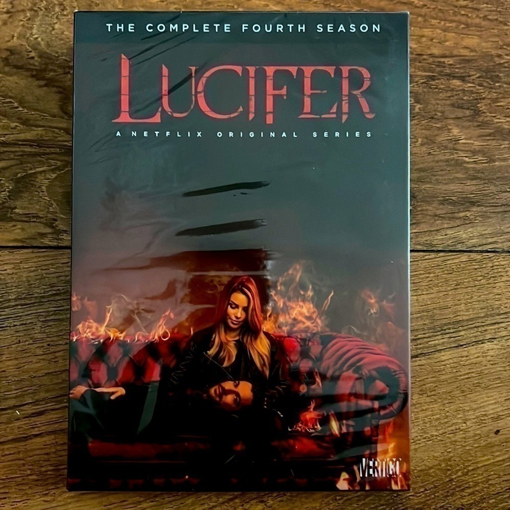 𝅺LUCIFER – The Complete 4th Season DVD’s
